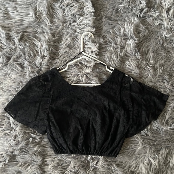Sexy open back black crop top - Picture 1 of 5
